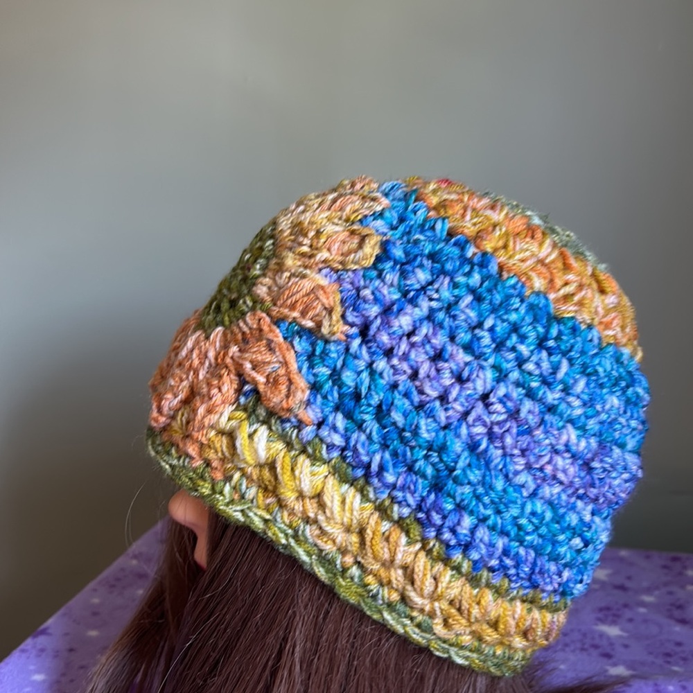 Crochet mammoth sunflower beanie soft acrylic yarn medium new - Picture 10 of 11